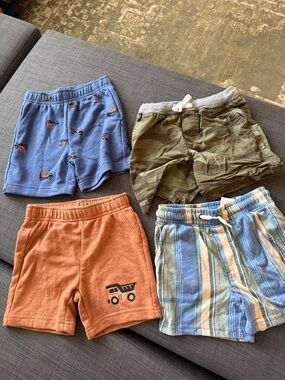 Boys’ Shorts Bundle size 4t